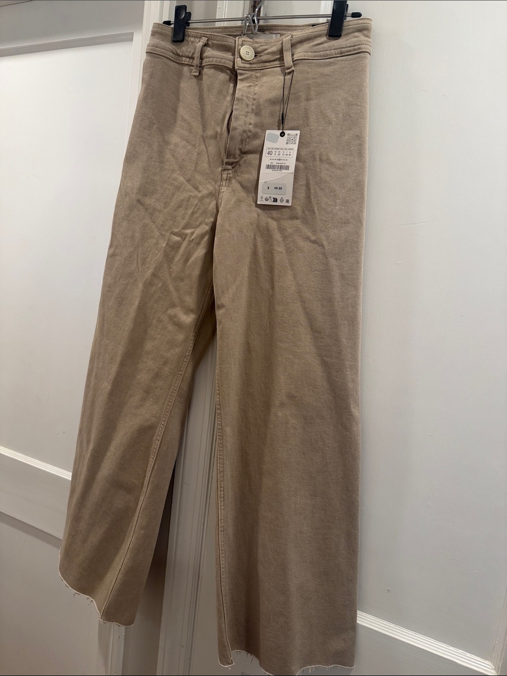 Zara Wide-Leg Pants in Beige